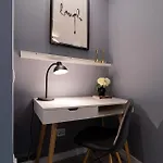 Chic Black & White 2br Retreat On Dambovitei شقة بوخارست