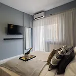 شقة Chic Black & White 2br Retreat On Dambovitei بوخارست